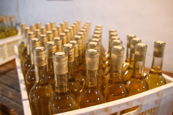 Pisco Chañaral de Carén, Caja de botellas por etiquetar
